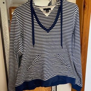 Tommy Hilfiger V-Neck Hoodie